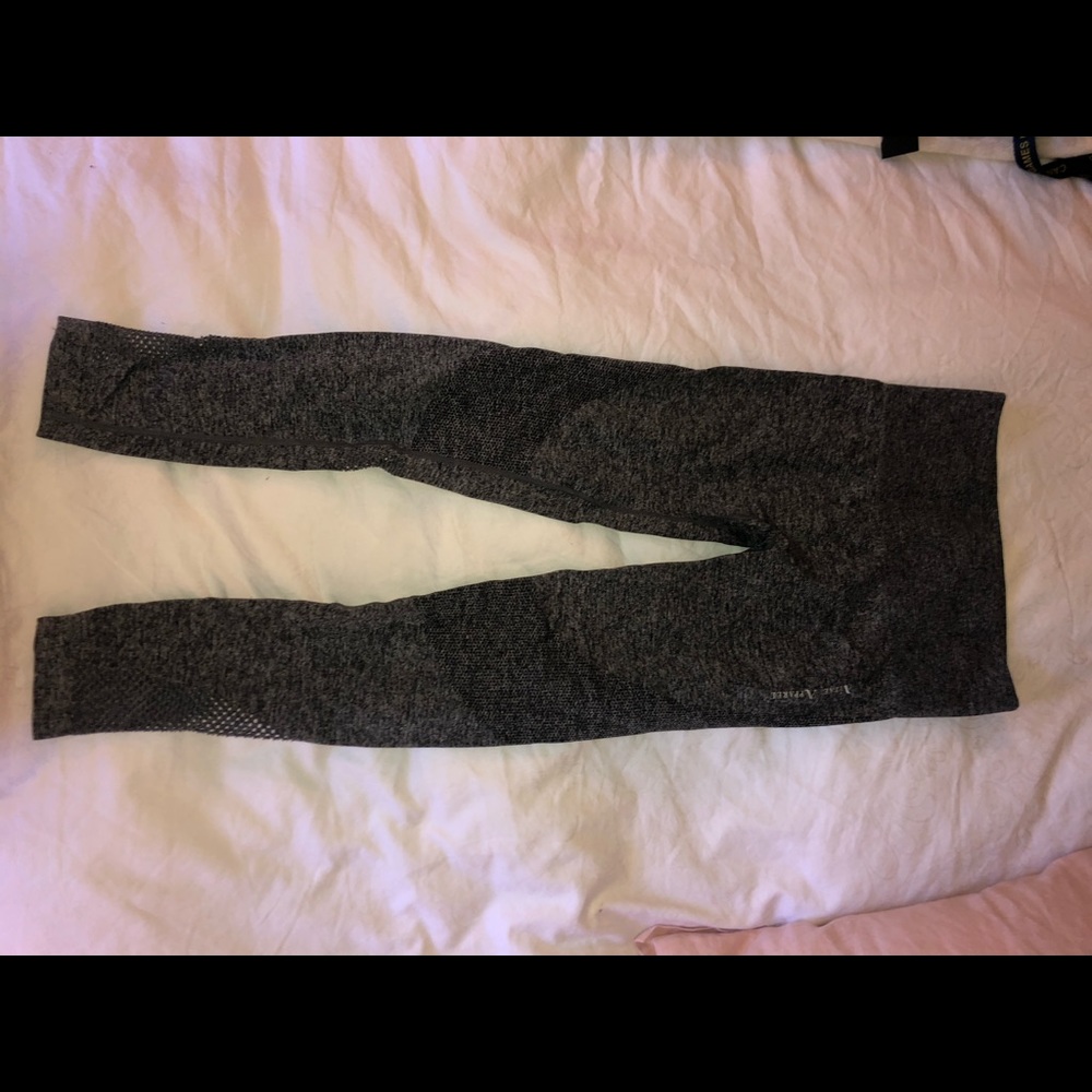 Vitae Apparel compression leggings